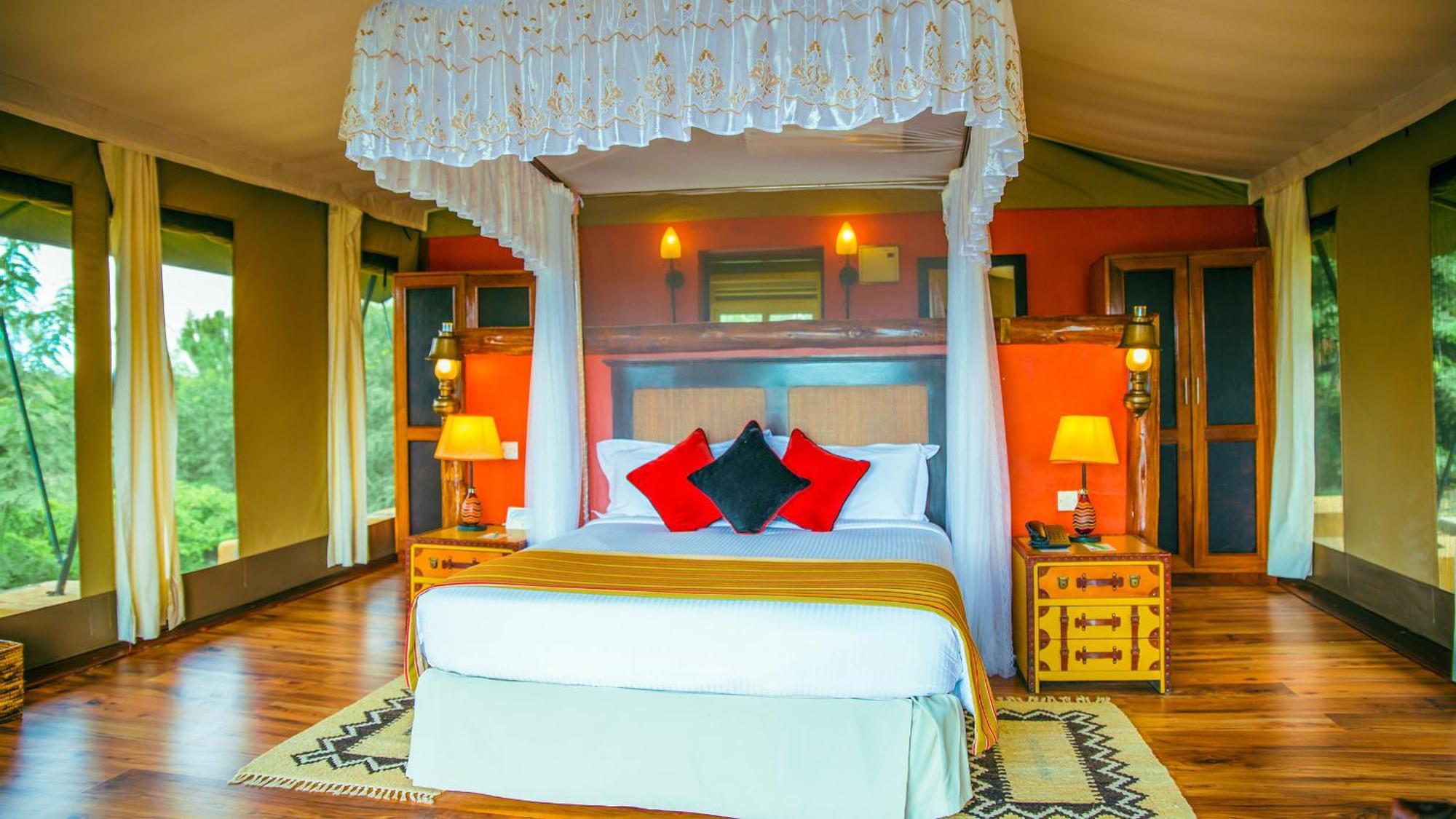 Paraa Safari Lodge Exterior photo