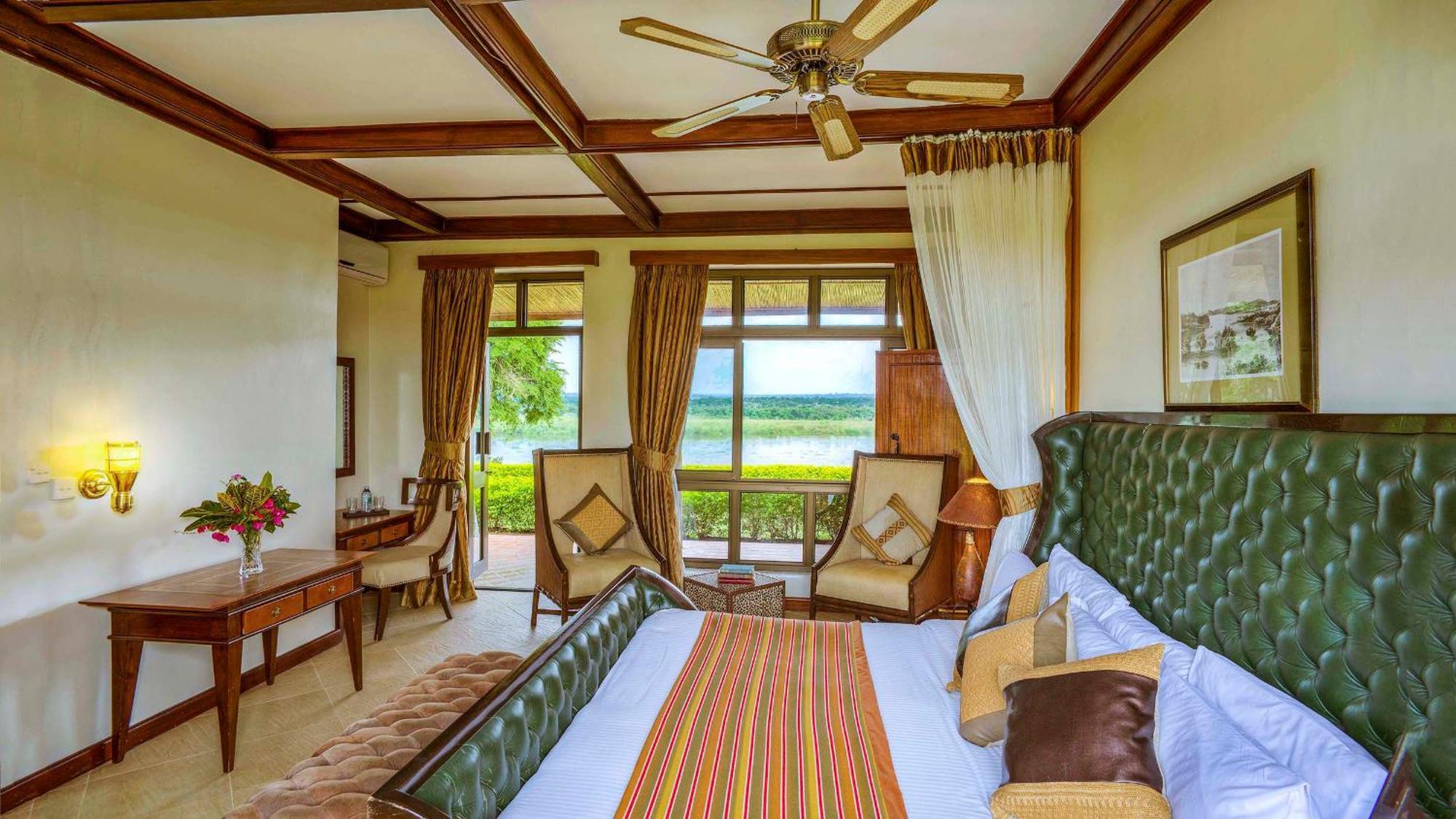 Paraa Safari Lodge Exterior photo